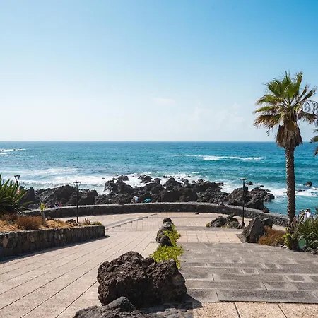 아파트 Enchanting And Centric Flat - *