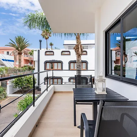 Enchanting And Centric Flat -